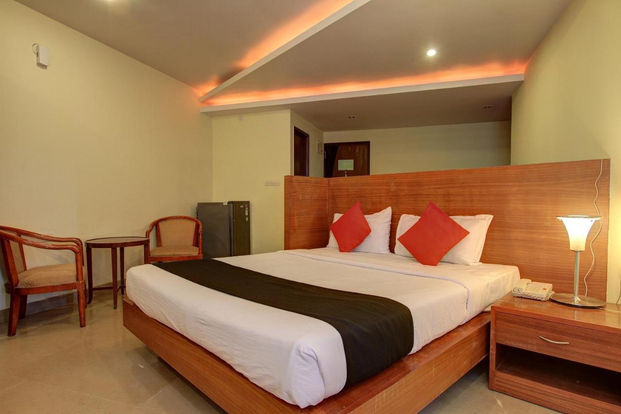 Capital O 80566 Hotel Mayank Bilaspur (Chhattisgarh) Exterior photo